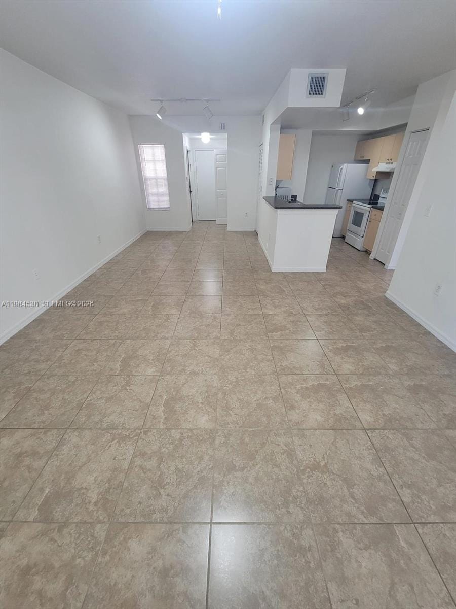 2560 Centergate Drive 102, Miramar, FL 33025 photo 10