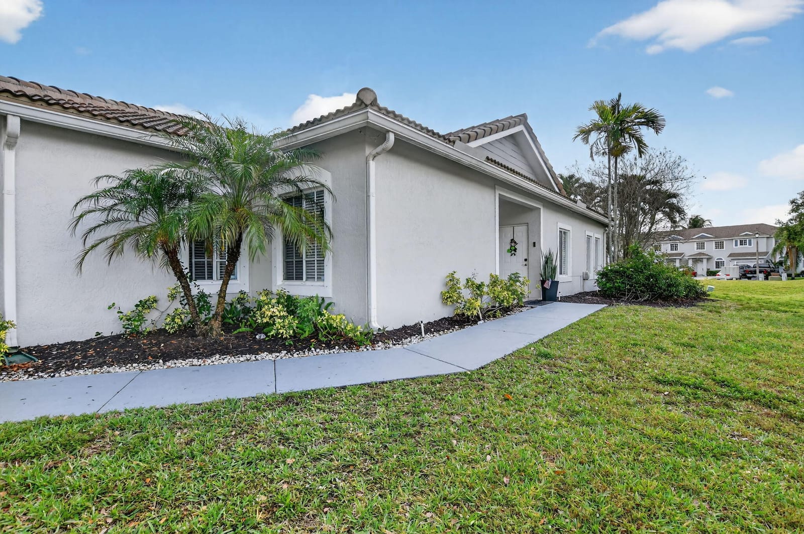 4706 SW 13th Street — photo 3