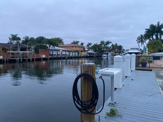 47 Fort Royal Island, sold in Bermuda-Riviera Sub Of Galt, Fort Lauderdale, FL