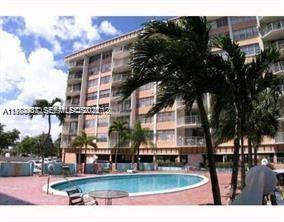 16740 NE 9th Avenue 608, North Miami Beach, FL 33162, North Miami Beach