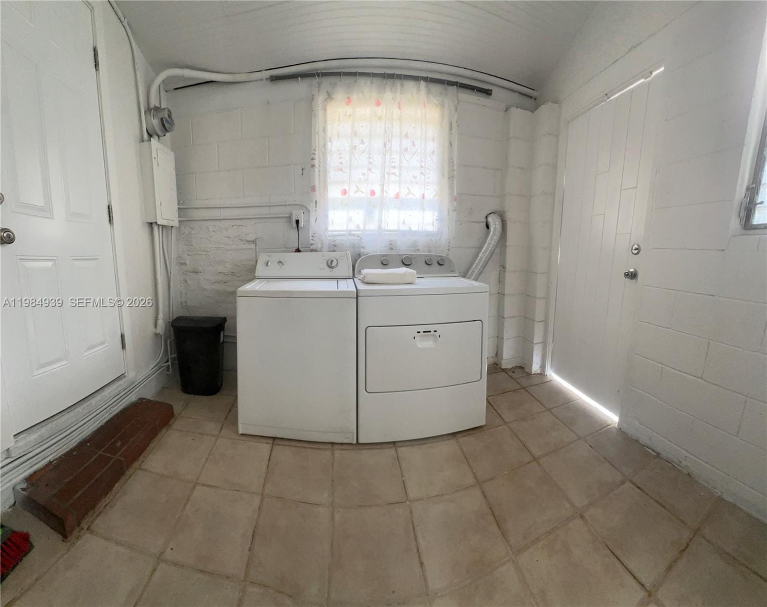 2400 NW 15th Street, Miami, FL 33125 photo 16