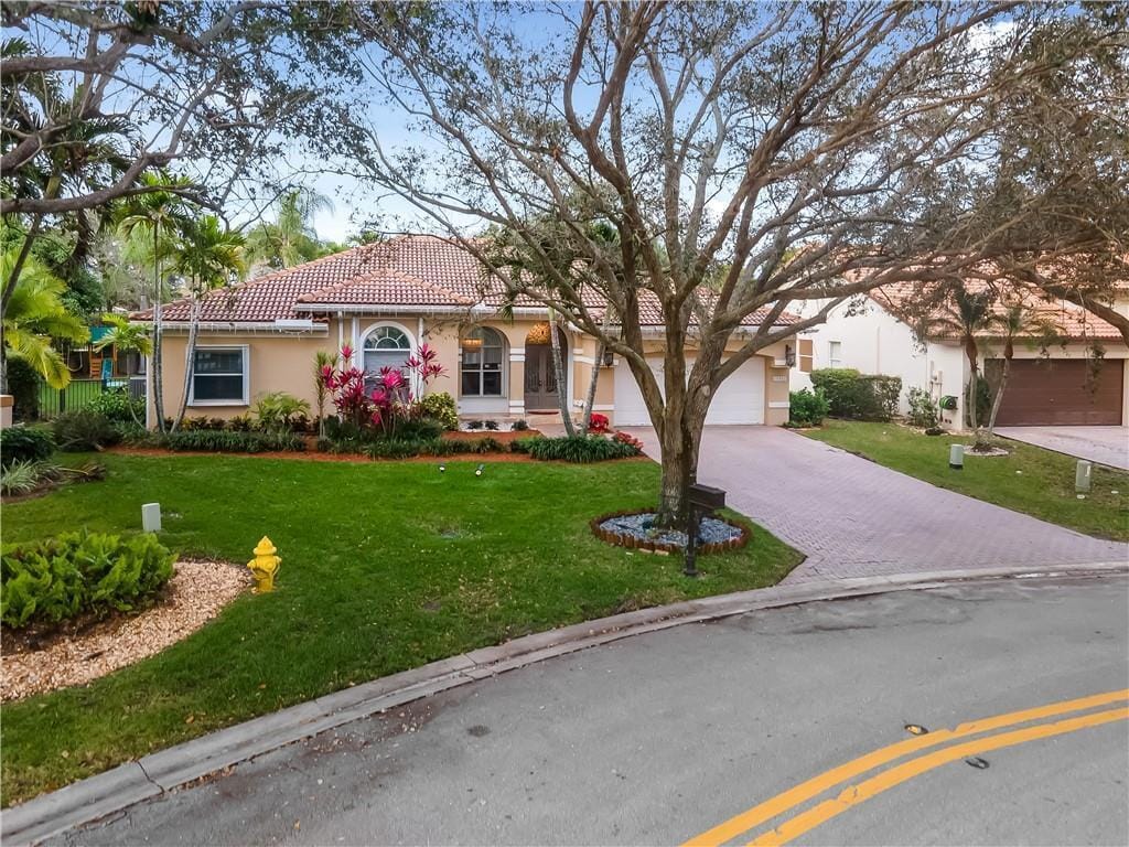 10361 NW 54th Place, Coral Springs, FL 33076 photo 2