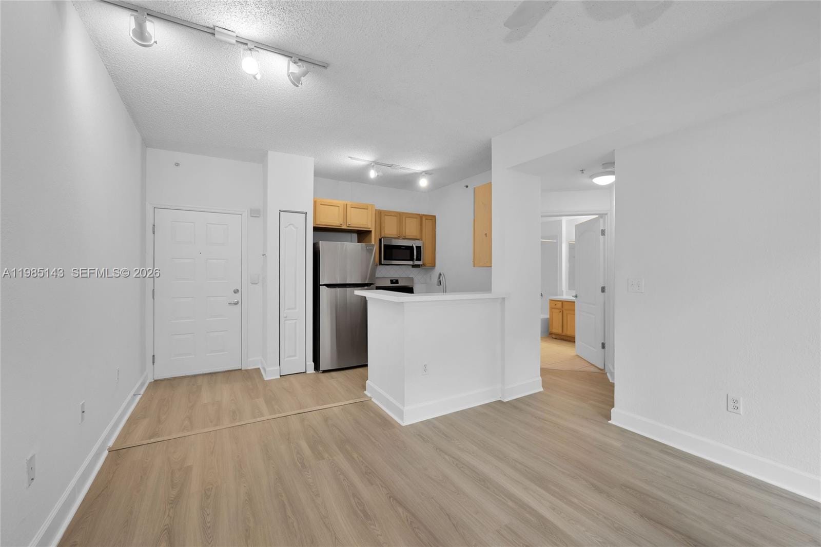 6001 SW 70 Street 208 — photo 3