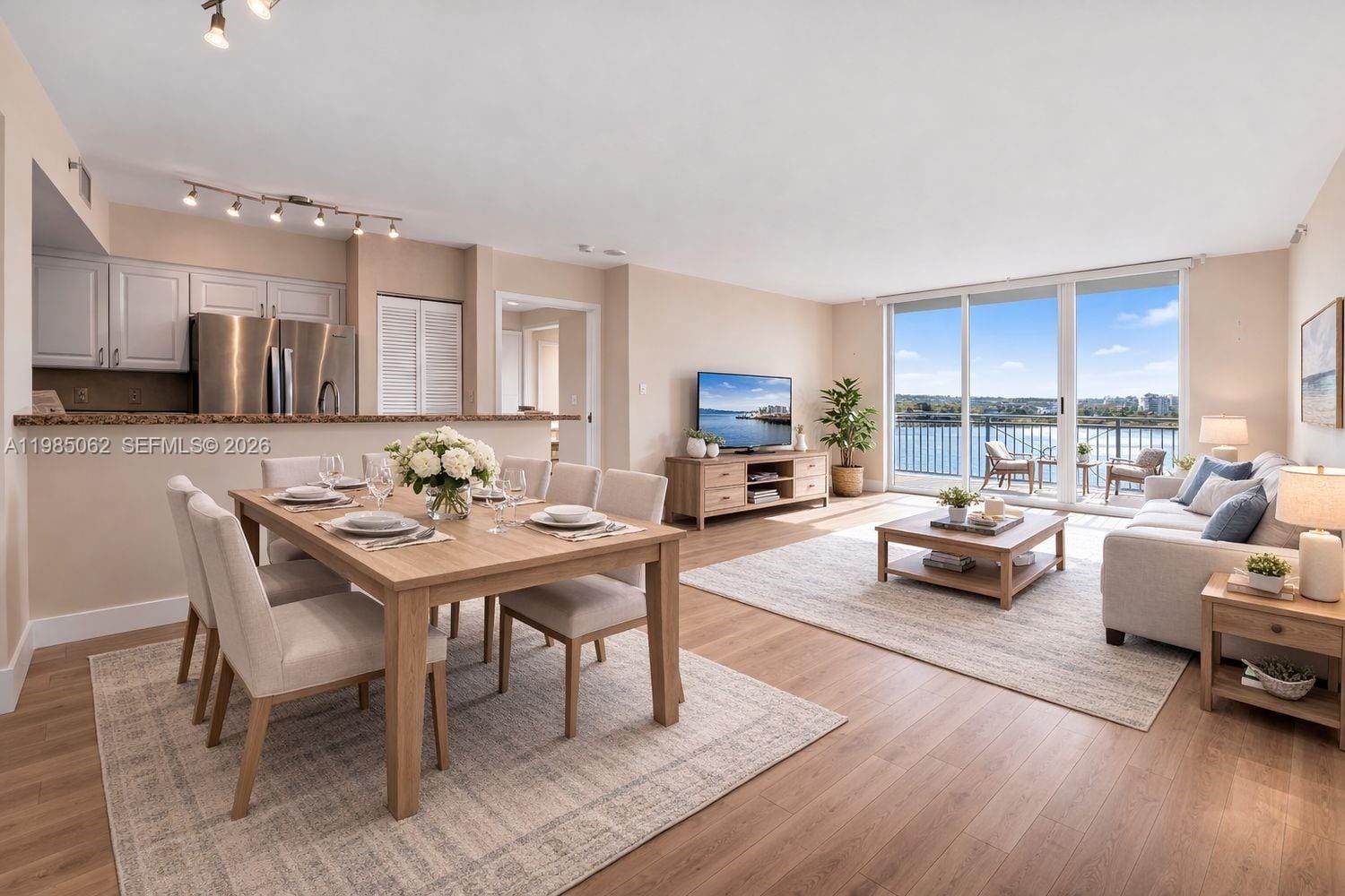 90 Alton Road 1810, Miami Beach, FL 33139 photo 6