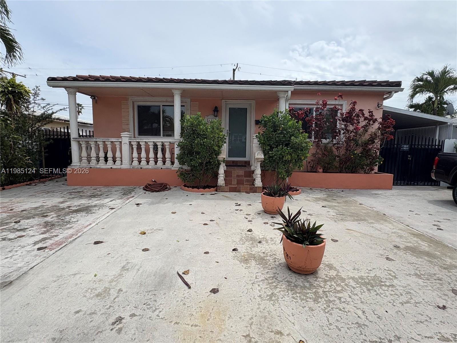 651 Tamiami Boulevard, Miami, FL 33144
