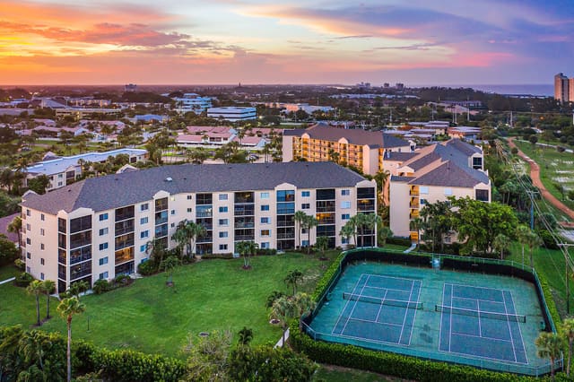 275 Palm Avenue A301, Jupiter, FL 33477