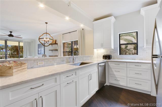 100 Uno Lago Drive 205, Juno Beach, FL 33408, Juno Beach