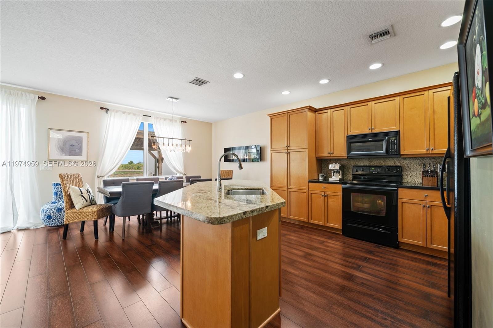 15562 SW 54th Court, Miramar, FL 33027 photo 9