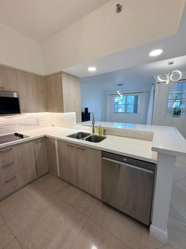 3165 NE 184th Street 6102, Aventura, FL 33160 photo 5