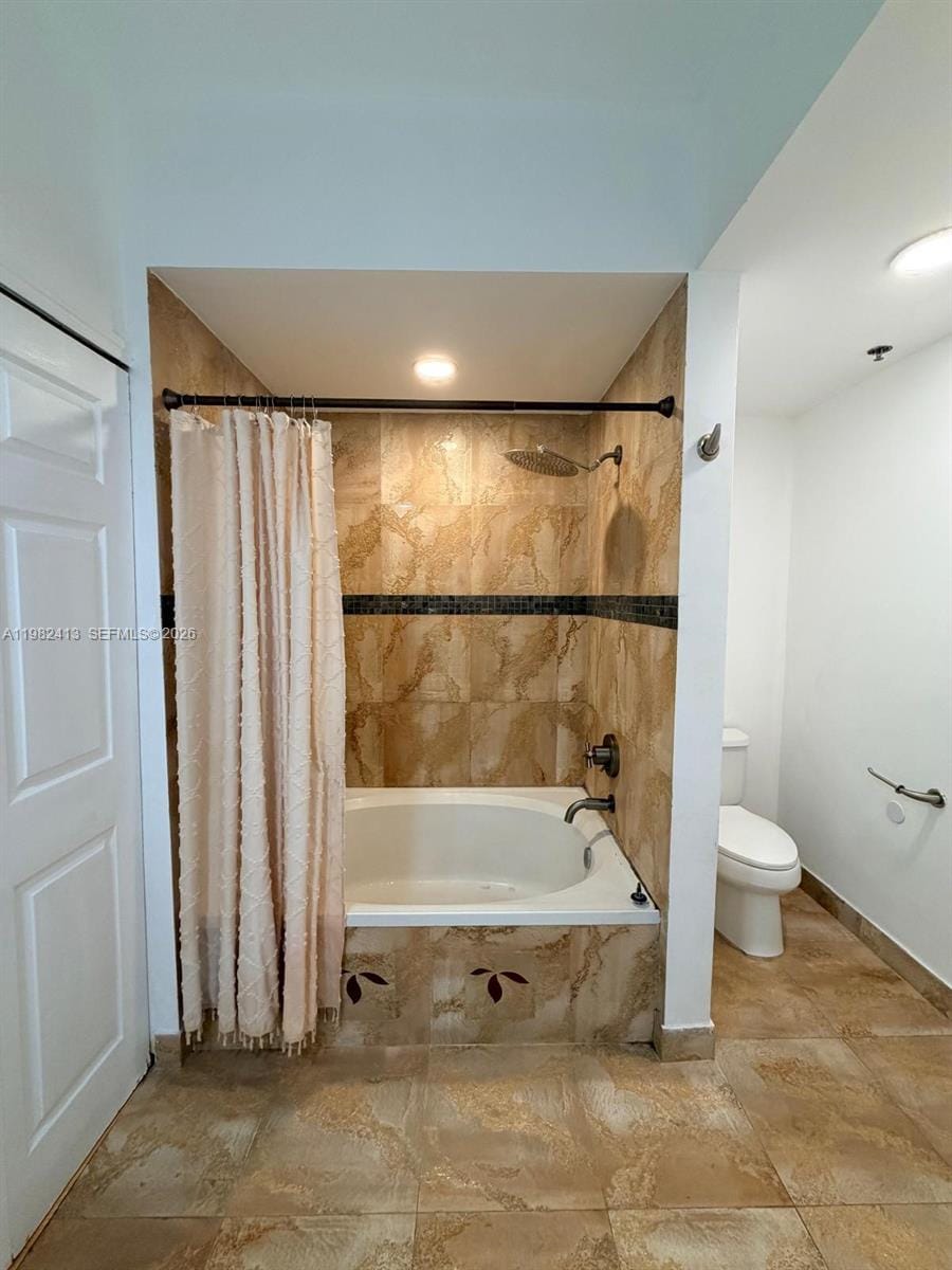 3165 NE 184th Street 6102, Aventura, FL 33160 photo 9