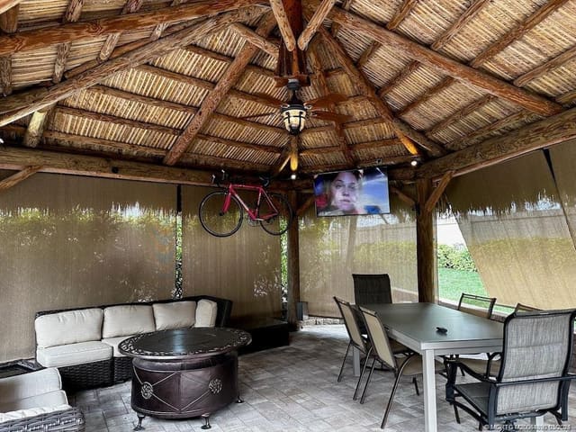 154 NW Hazard Way, sold in The Lakes At St Lucie West, Port St Lucie, FL
