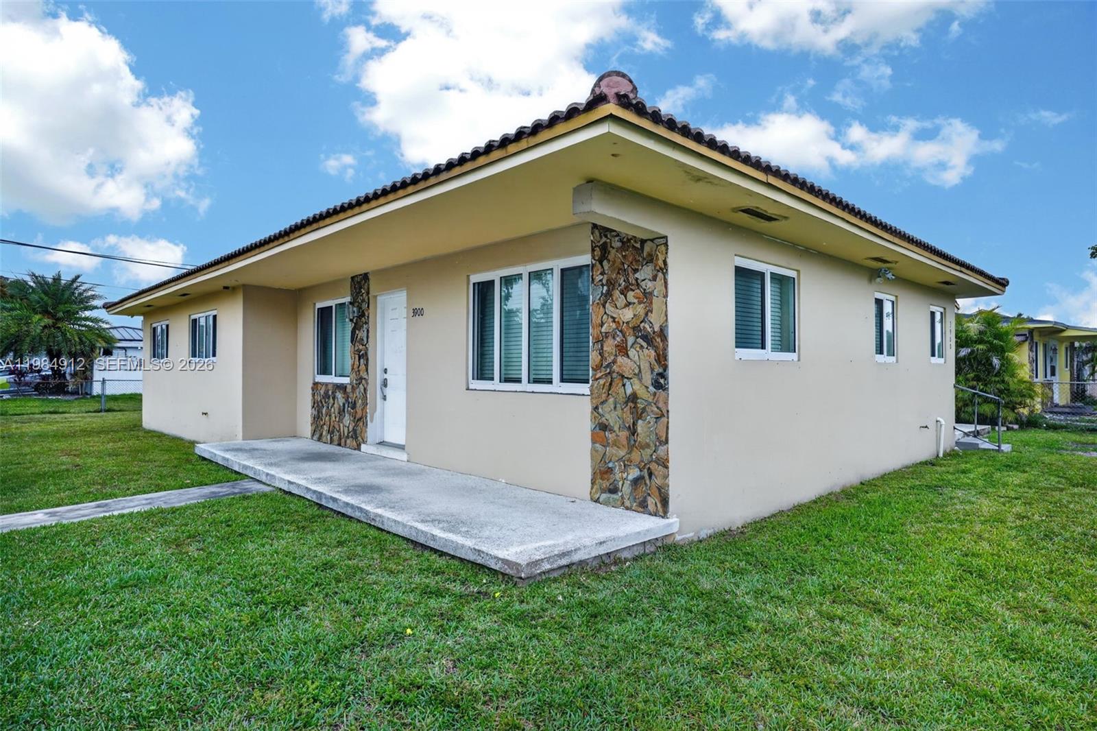 3900 SW 67th Avenue, Miami, FL 33155, Miami