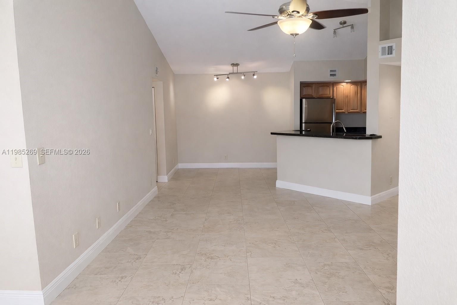 3410 N Pinewalk Drive N 827, Margate, FL 33063, Margate