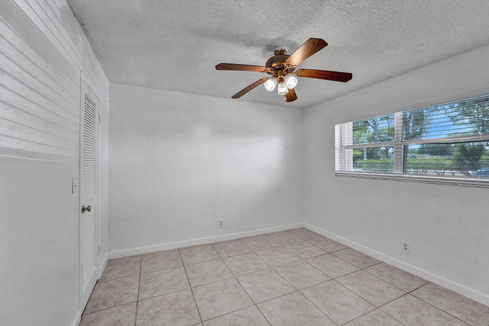 600 SE 2nd Avenue K2 — photo 11