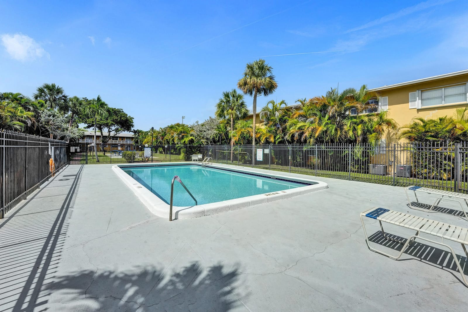 600 SE 2nd Avenue K2, Deerfield Beach, FL 33441 photo 23