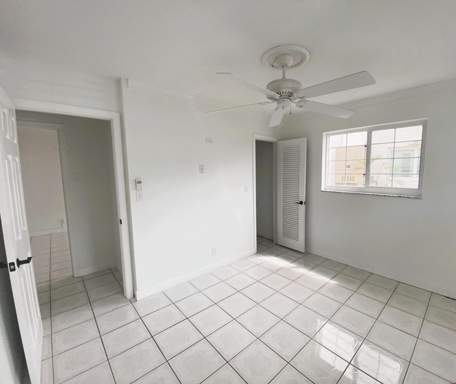 4570 NW 16th Avenue, Tamarac, FL 33309 photo 8