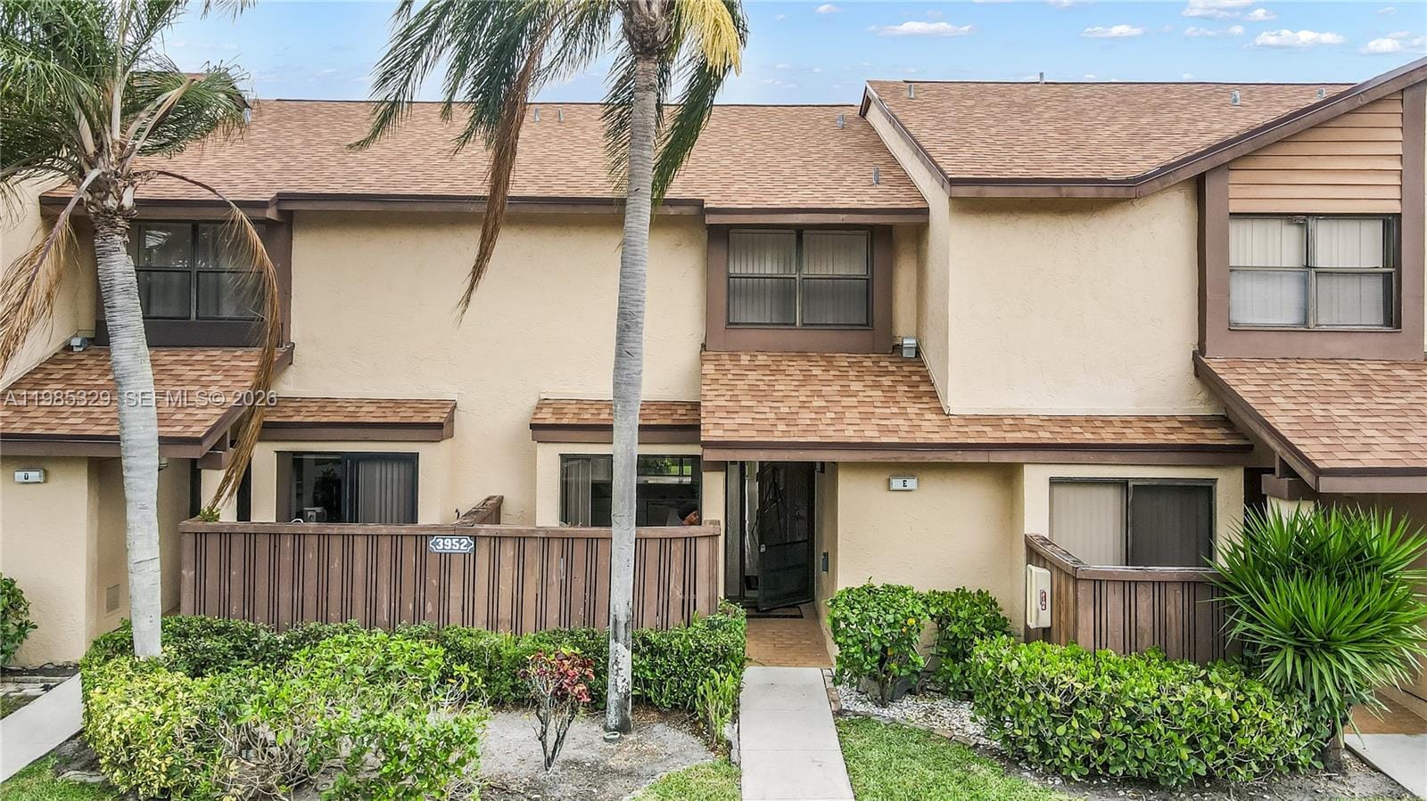 3952 Cocoplum Circle 3643 — photo 2