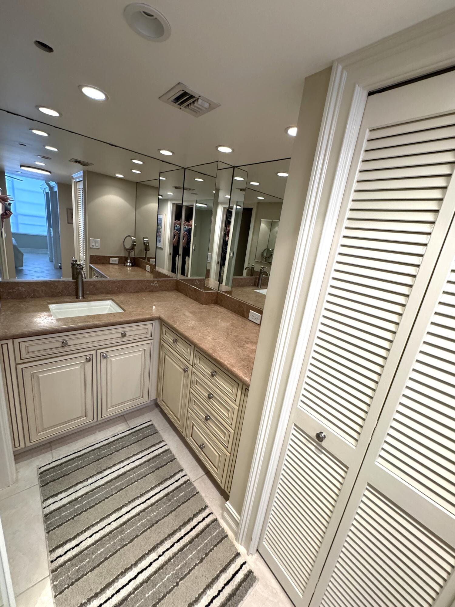 625 Oaks Drive 106, Pompano Beach, FL 33069 photo 17