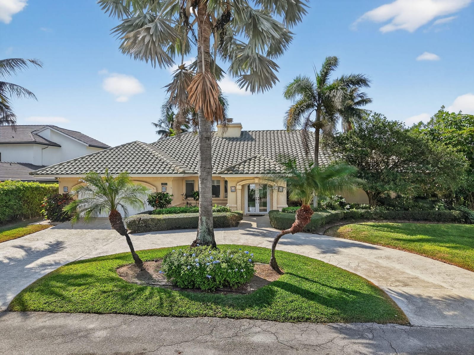 954 Cypress Drive, Delray Beach, FL 33483 photo 3