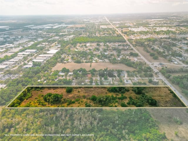 621 Ortiz Avenue, Fort Myers, FL 33905