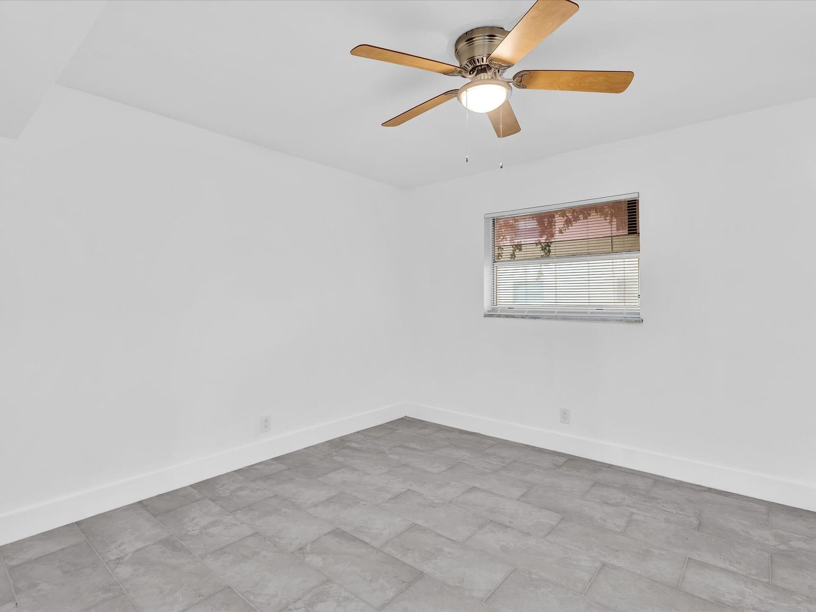 7430 Kimberly Boulevard 102d, North Lauderdale, FL 33068 photo 15