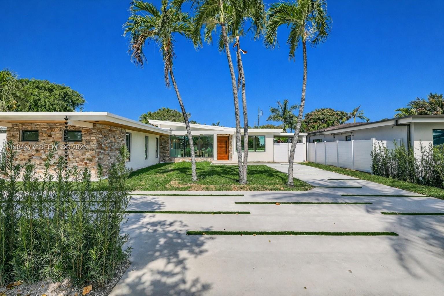 905 Fairway Drive, Miami Beach, FL 33141