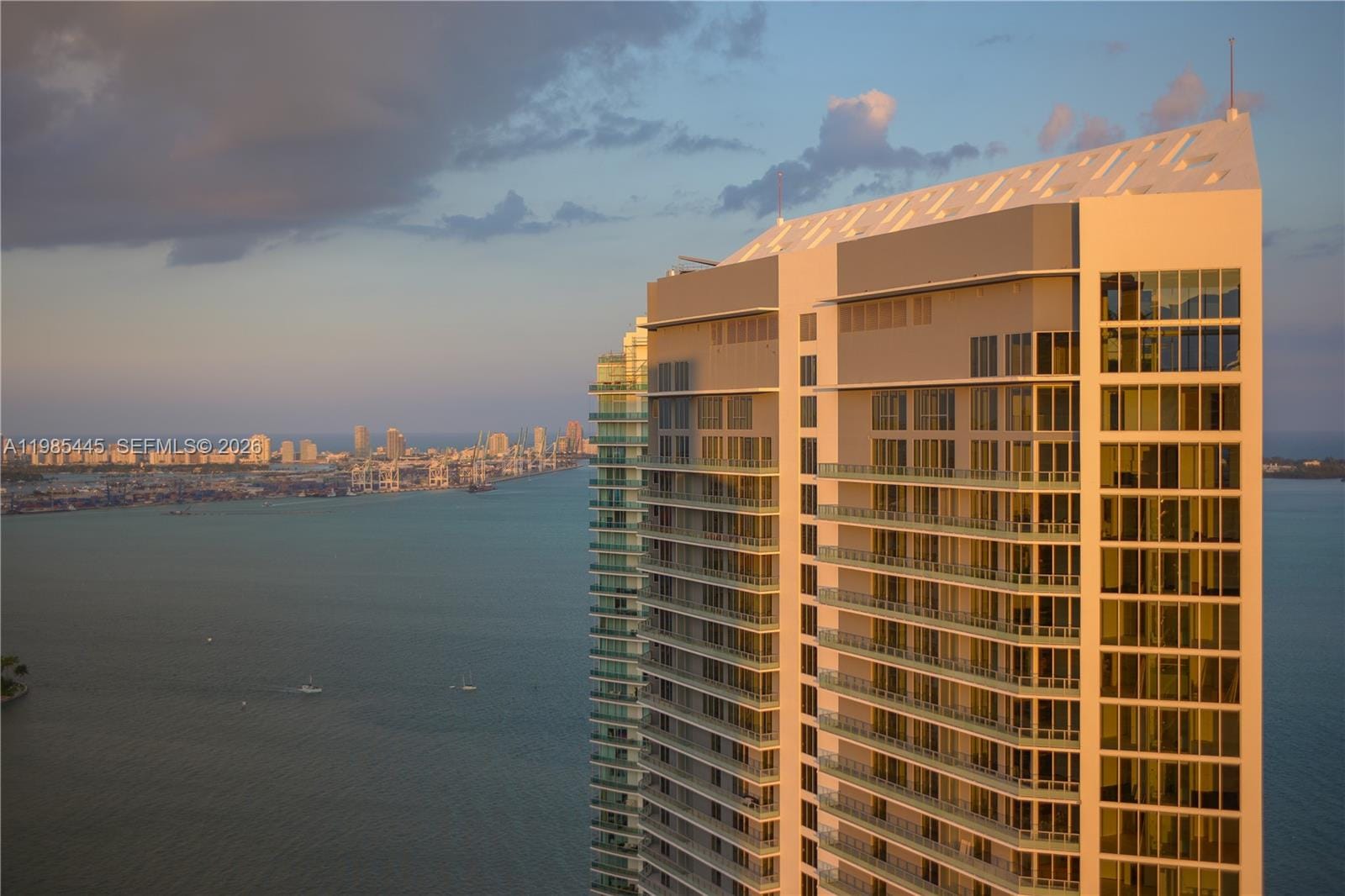 1300 Brickell Bay Drive 1903, Miami, FL 33131 photo 14