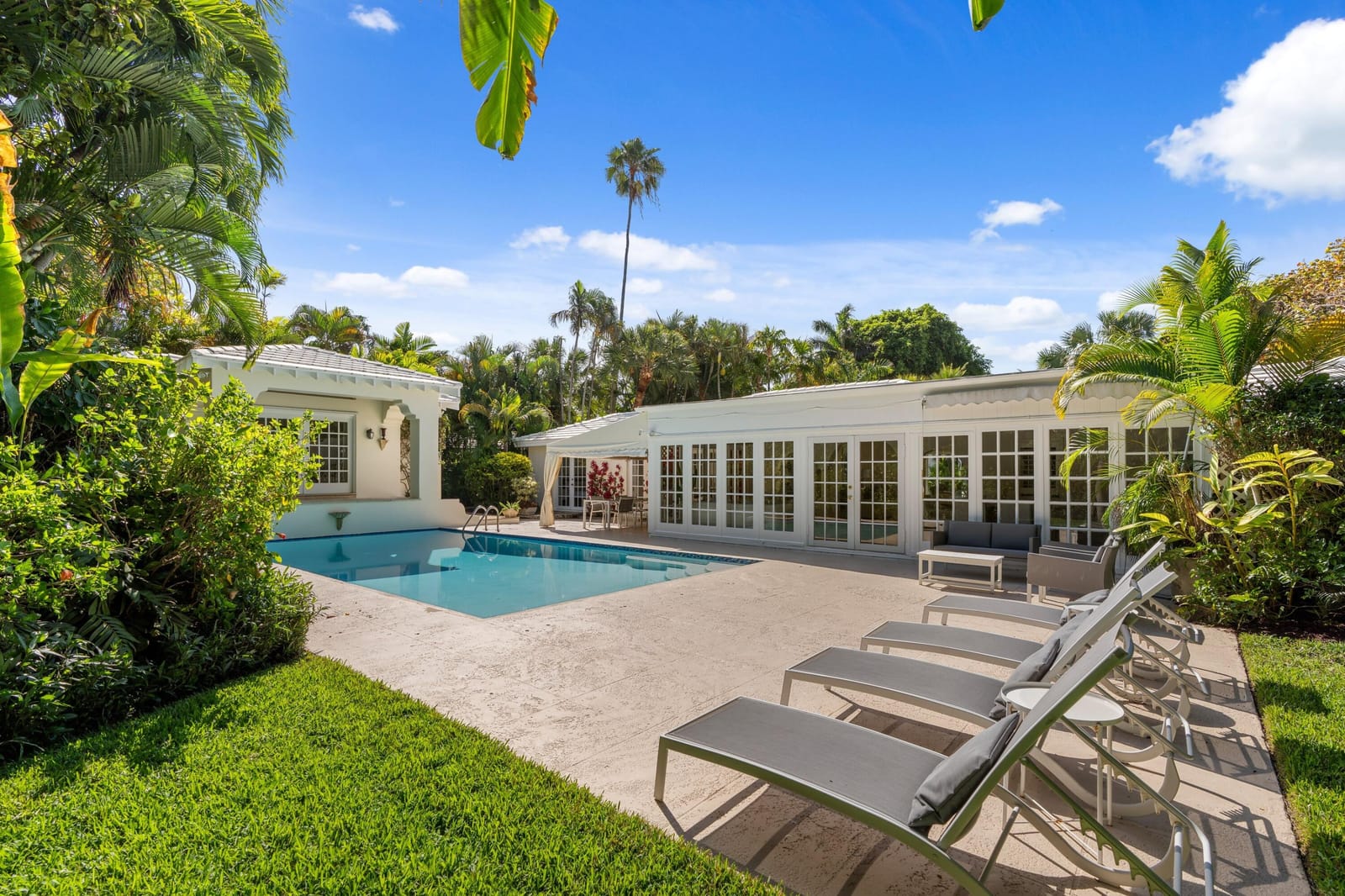 257 Fairview Road, Palm Beach, FL 33480 photo 2