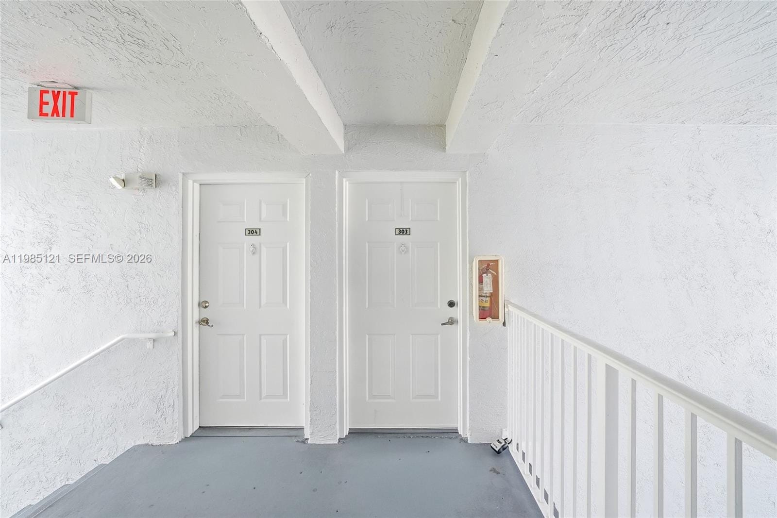 2600 S University Drive 303, Davie, FL 33328 photo 2
