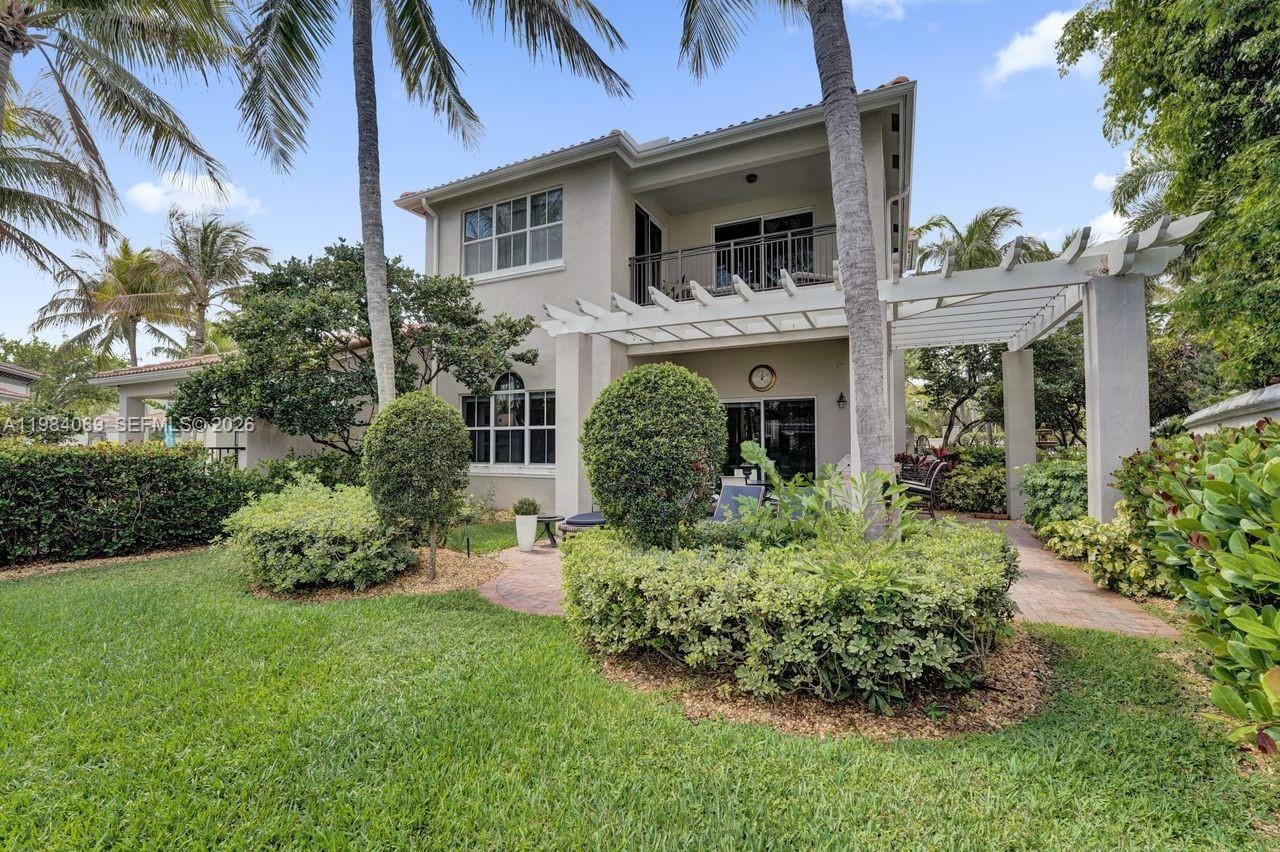 899 Spinnaker Drive W — photo 2