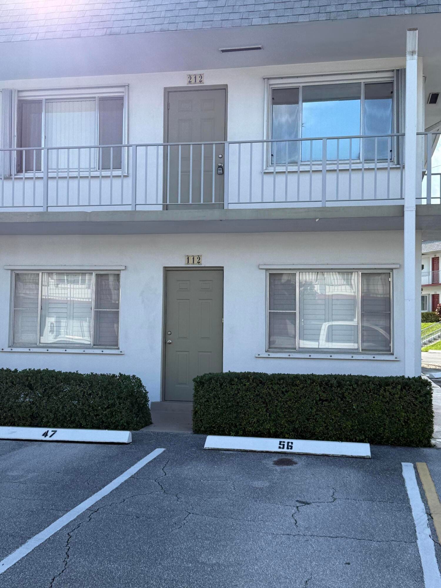 3160 Lake Osborne Drive 112 — photo 2