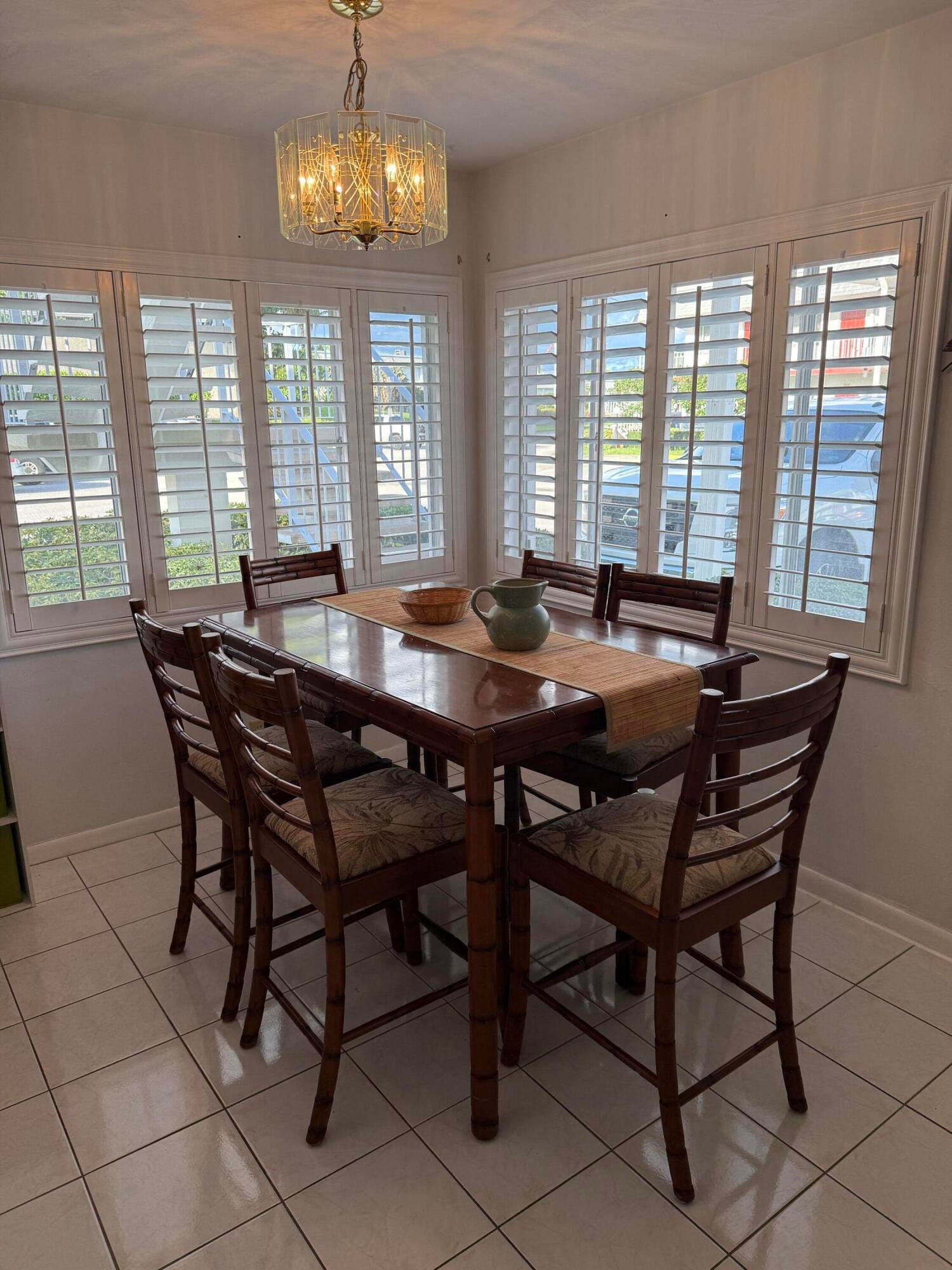 3160 Lake Osborne Drive 112 — photo 5