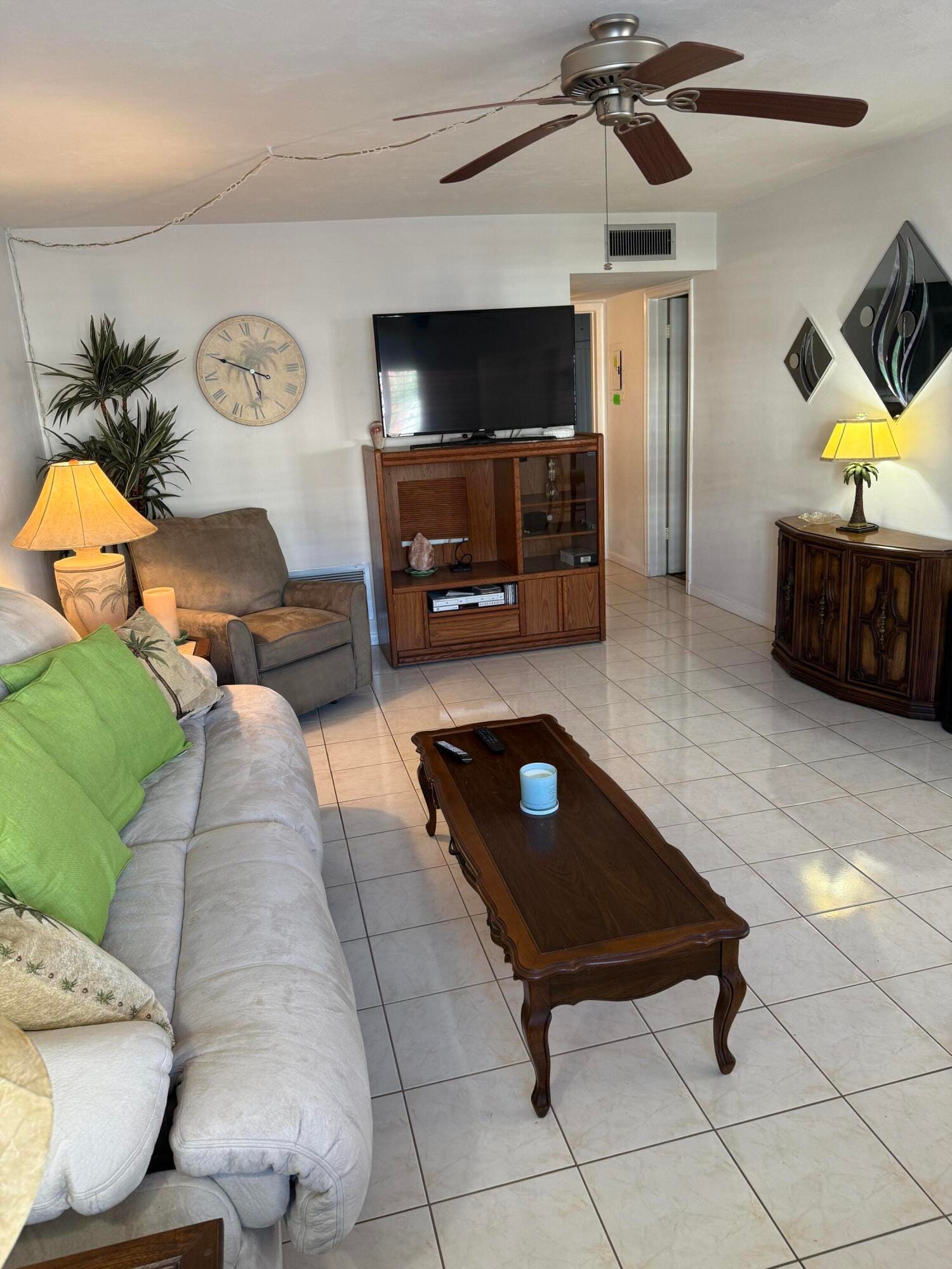 3160 Lake Osborne Drive 112 — photo 7