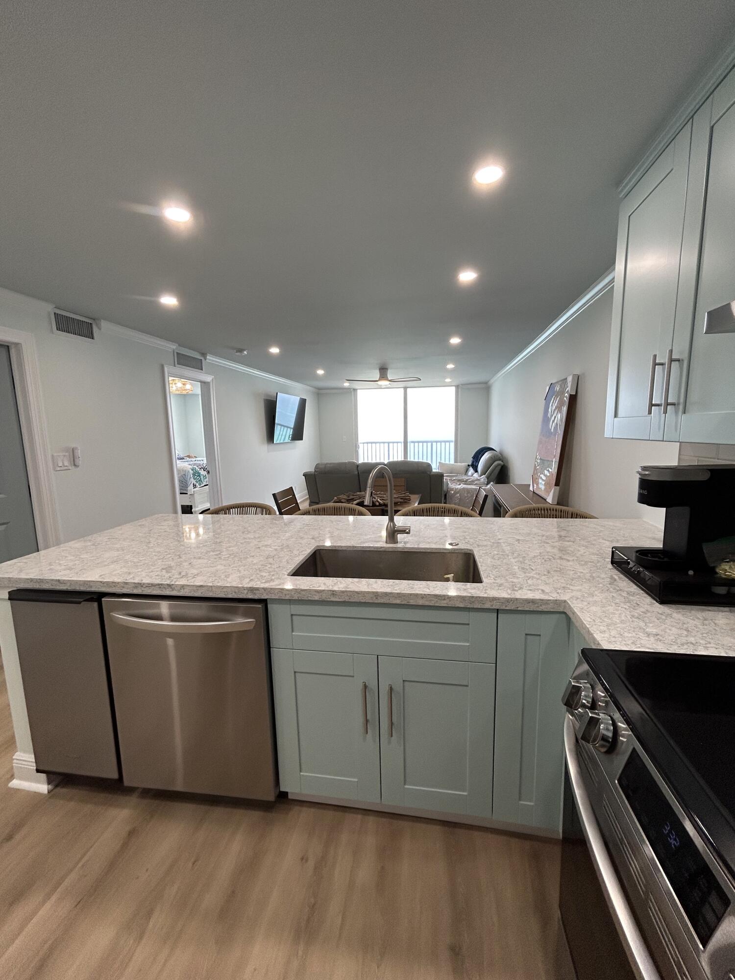 400 N Surf Road 1105, Hollywood, FL 33019, Hollywood