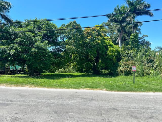 197 W Main Street, Pahokee, FL 33476