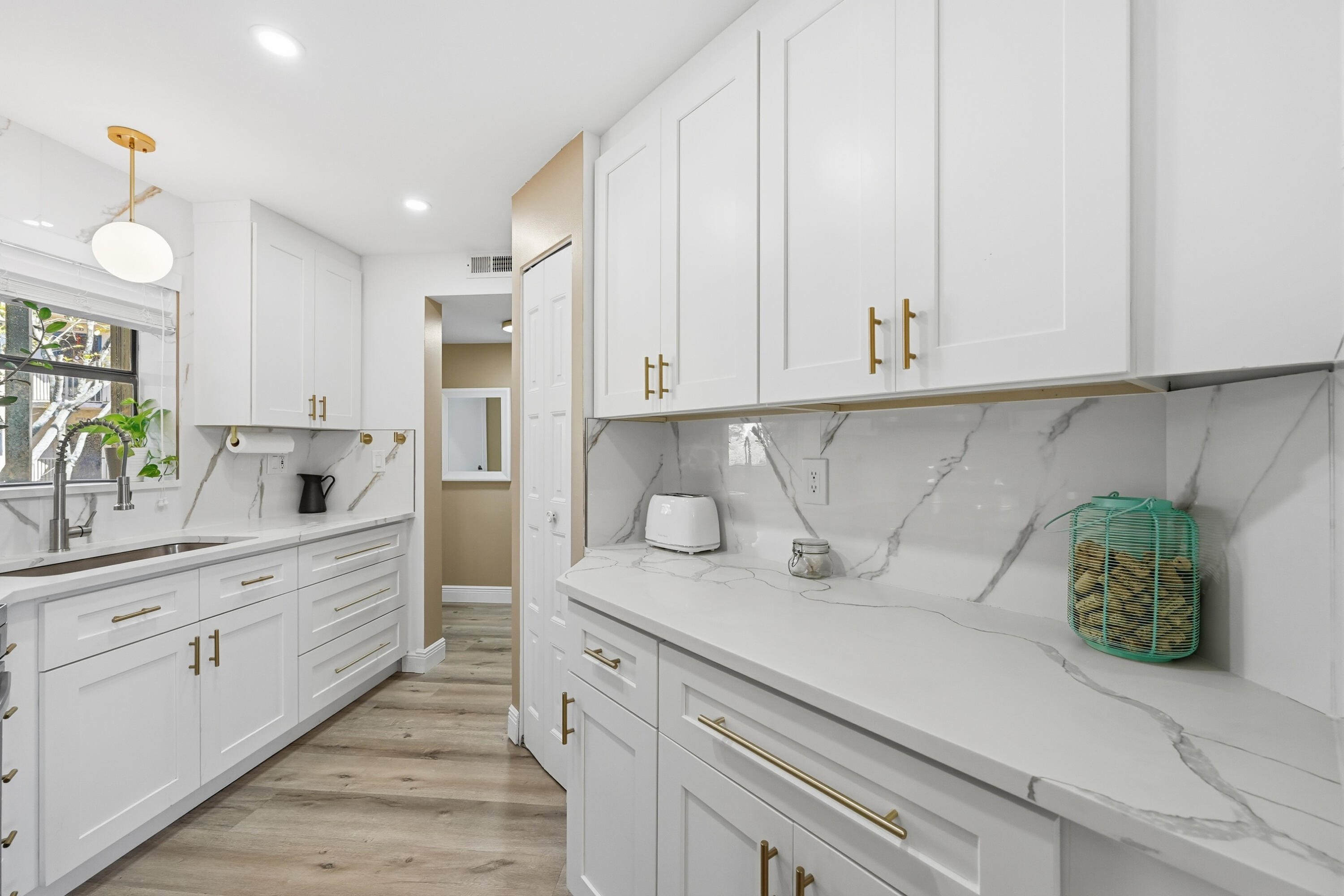 6755 W Broward Boulevard 304, Plantation, FL 33317, Plantation