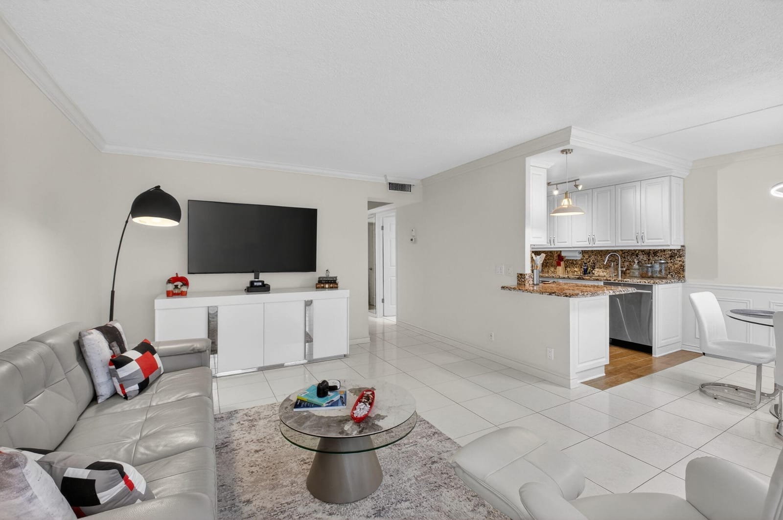 3085 E Exeter E 3085, Boca Raton, FL 33434 photo 9