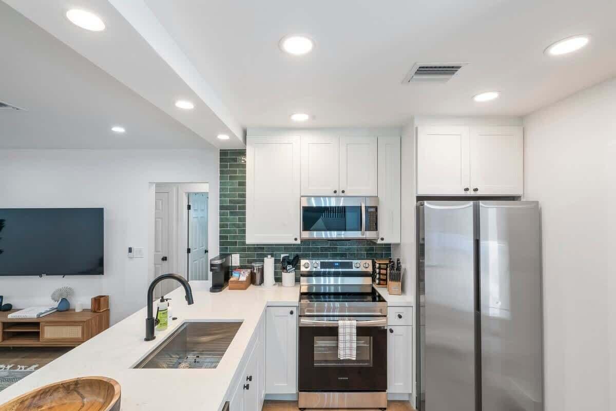 1145 NE 18th Avenue, Fort Lauderdale, FL 33304 photo 3