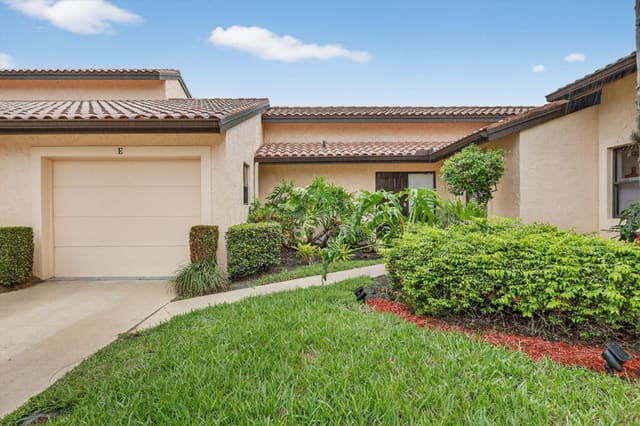 3584 SW Quail Meadow Trail E, sold in Quail Meadow At Martin Downs (Aka Martin Downs Pla, Palm City, FL