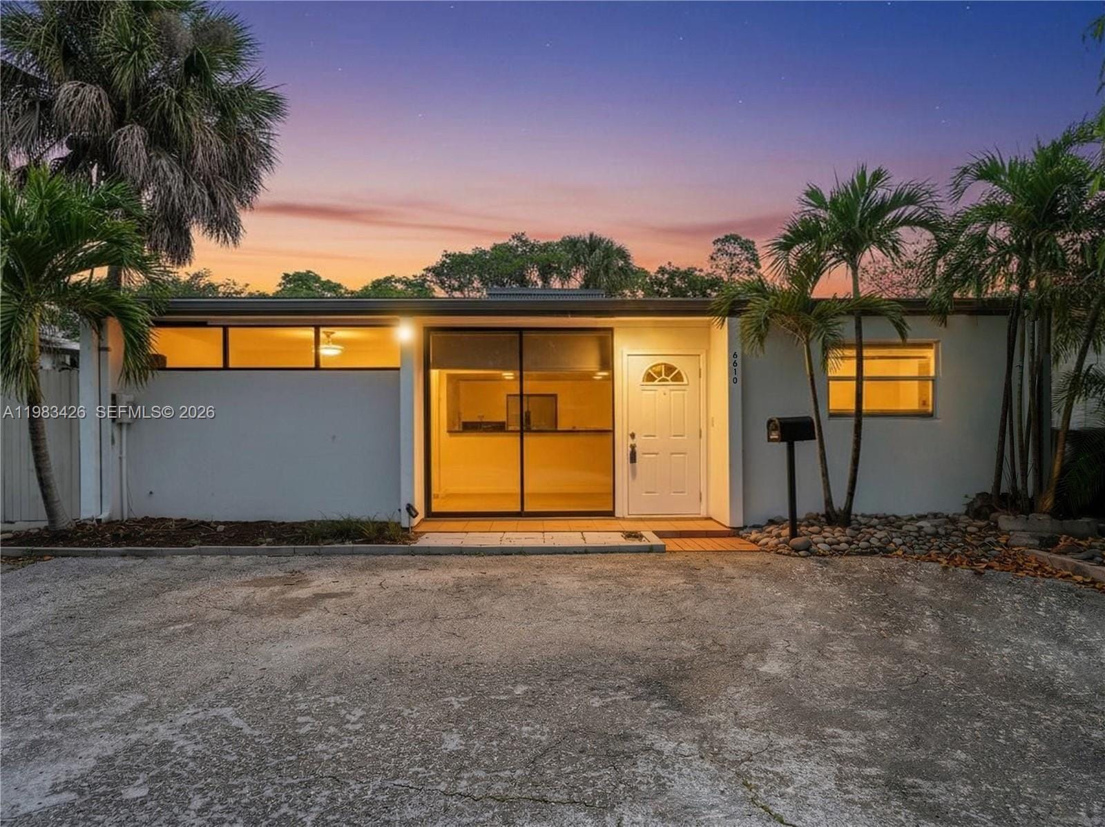 6610 E Miami Lakes Drive, Miami Lakes, FL 33014 photo 1