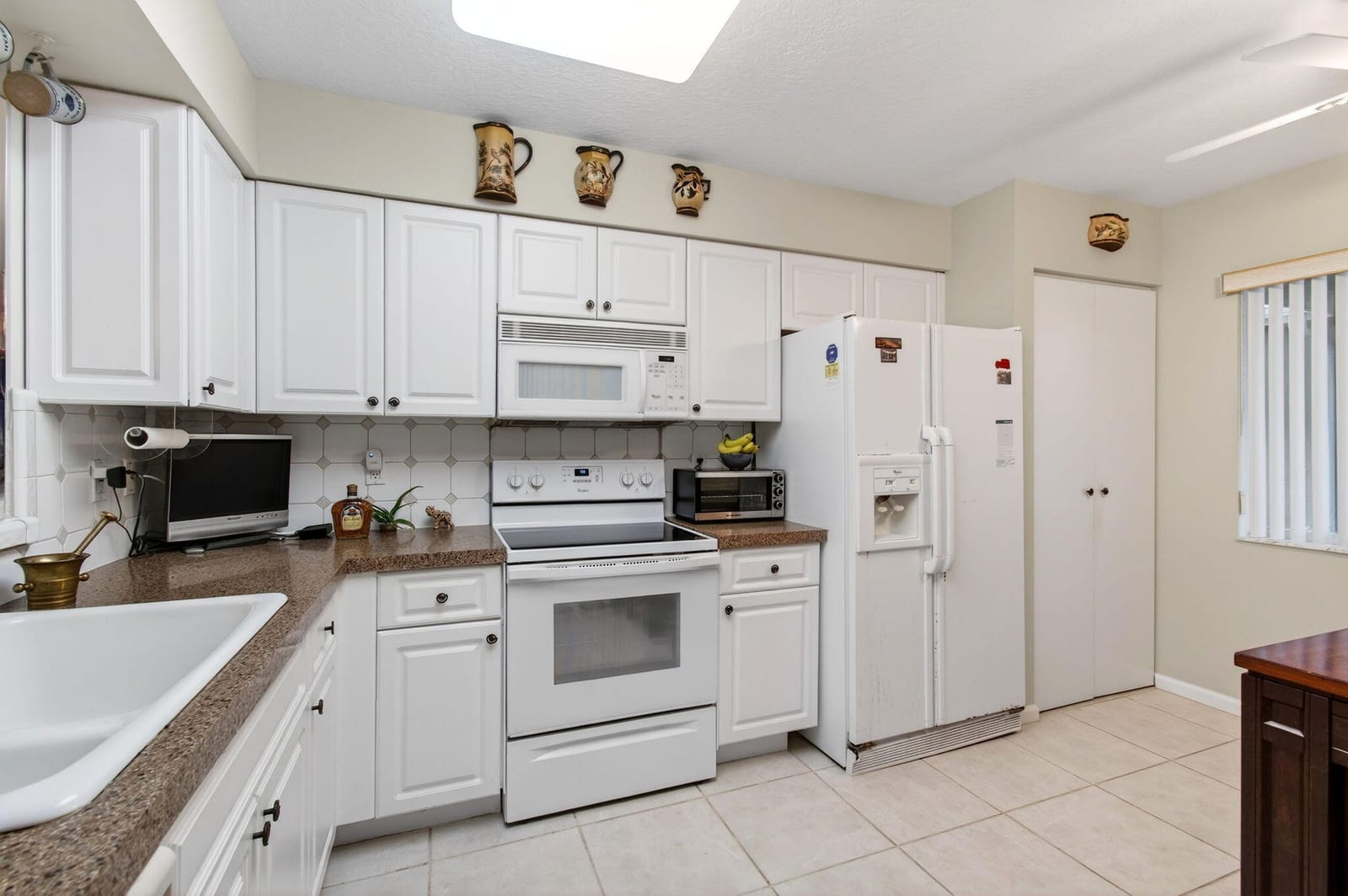 5952 Regal Glen Drive 104, Boynton Beach, FL 33437 photo 23