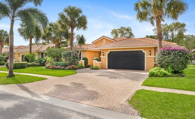6923 Antinori Lane, sold in Tivoli Lakes, Boynton Beach, FL