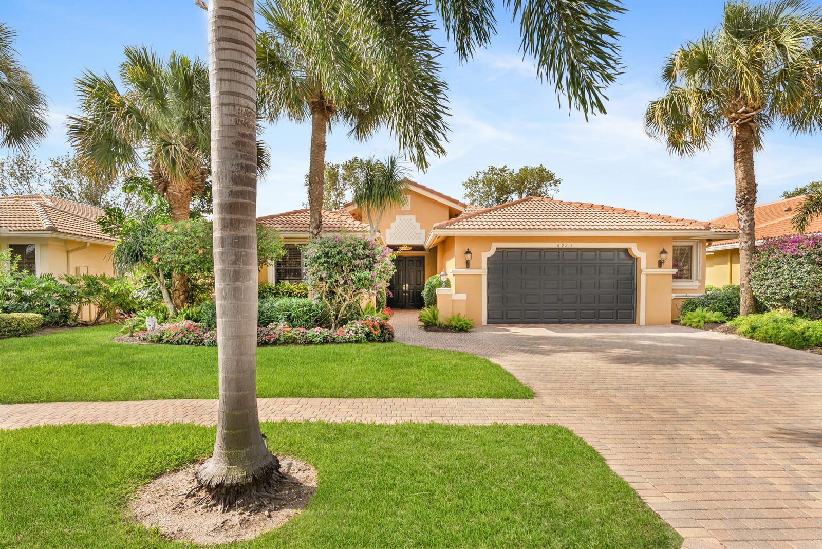 6923 Antinori Lane — photo 3