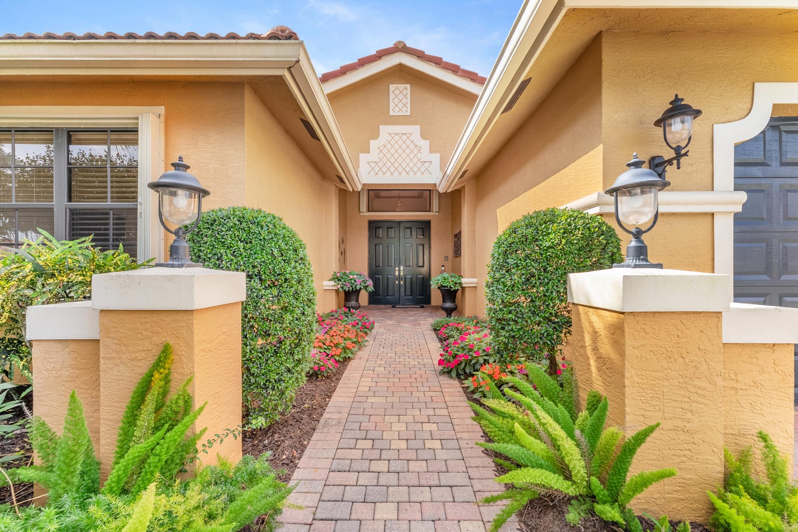 6923 Antinori Lane — photo 4