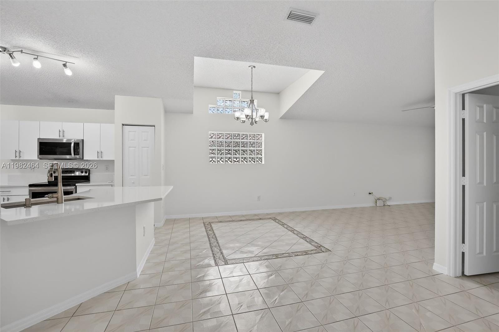 1281 NW 170th Avenue, Pembroke Pines, FL 33028 photo 2