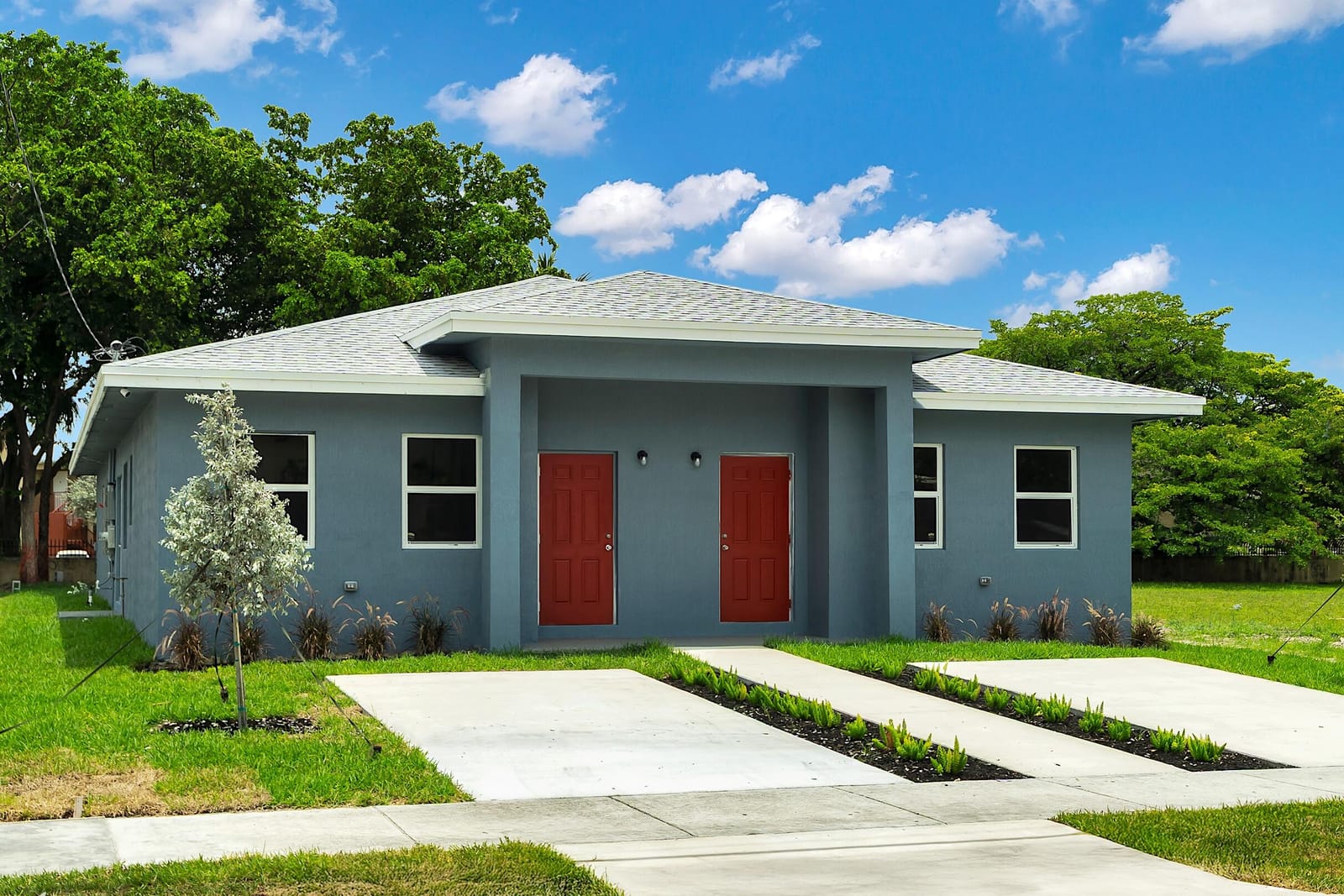 2451 NW 21st Street, Fort Lauderdale, FL 33311 photo 2