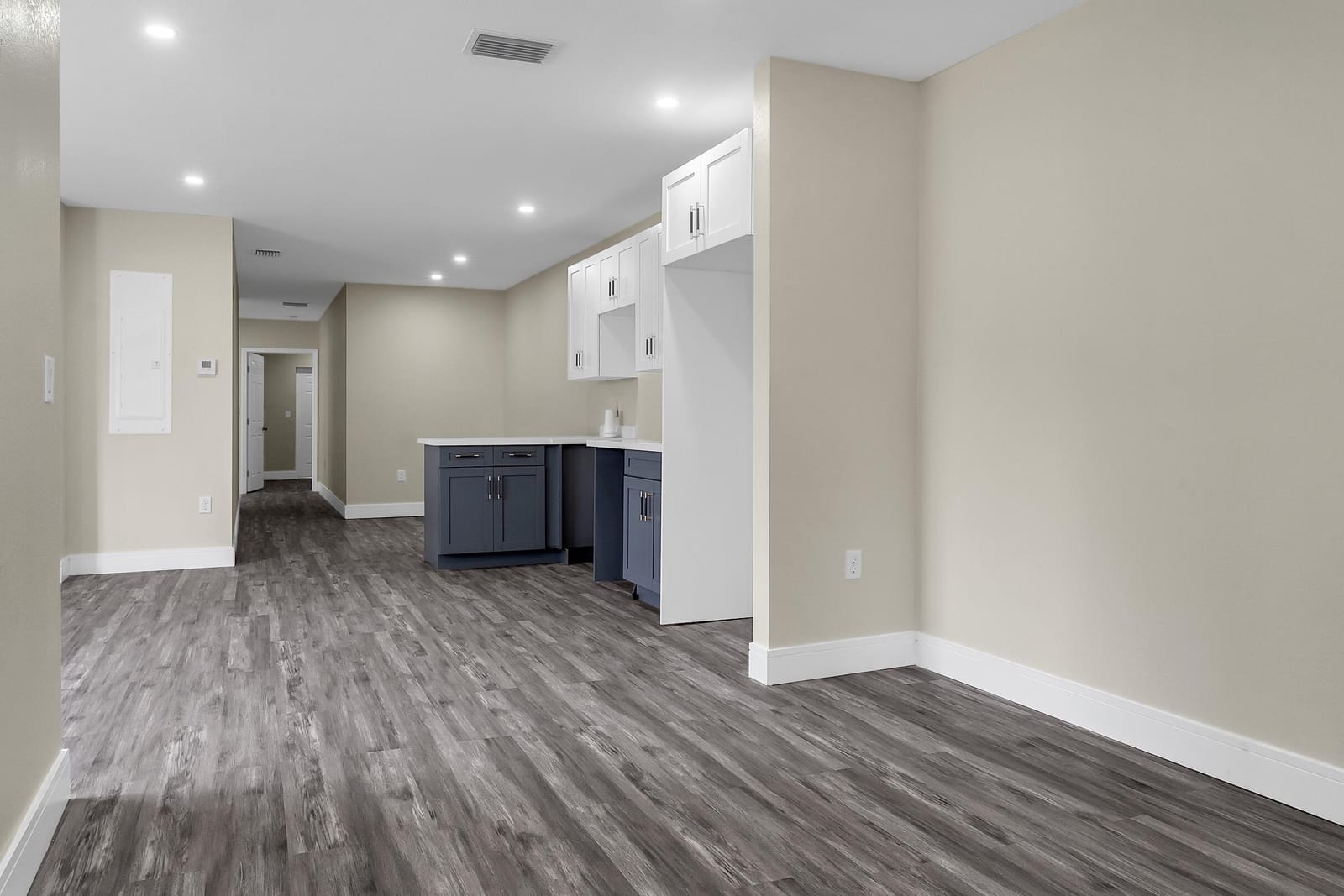 2451 NW 21st Street, Fort Lauderdale, FL 33311 photo 5