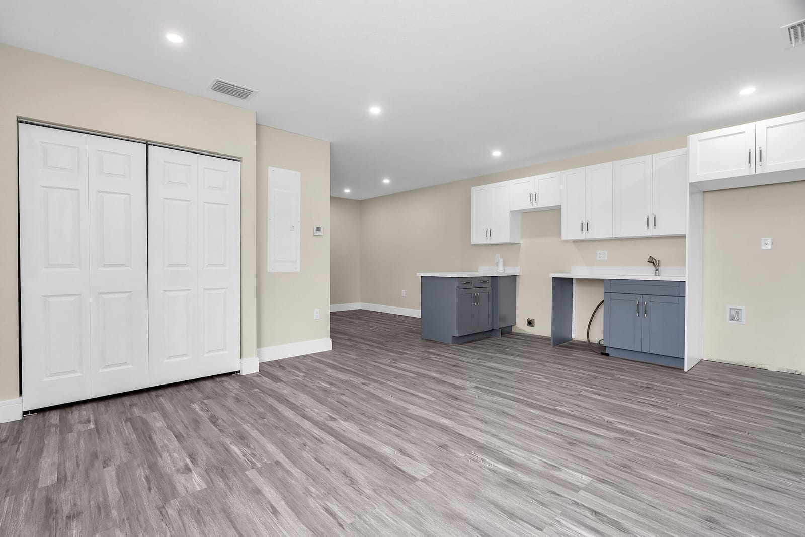 2451 NW 21st Street, Fort Lauderdale, FL 33311 photo 7
