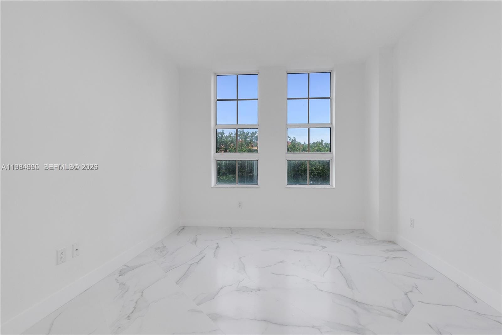 3001 NE 185th Street 317, Aventura, FL 33180 photo 12