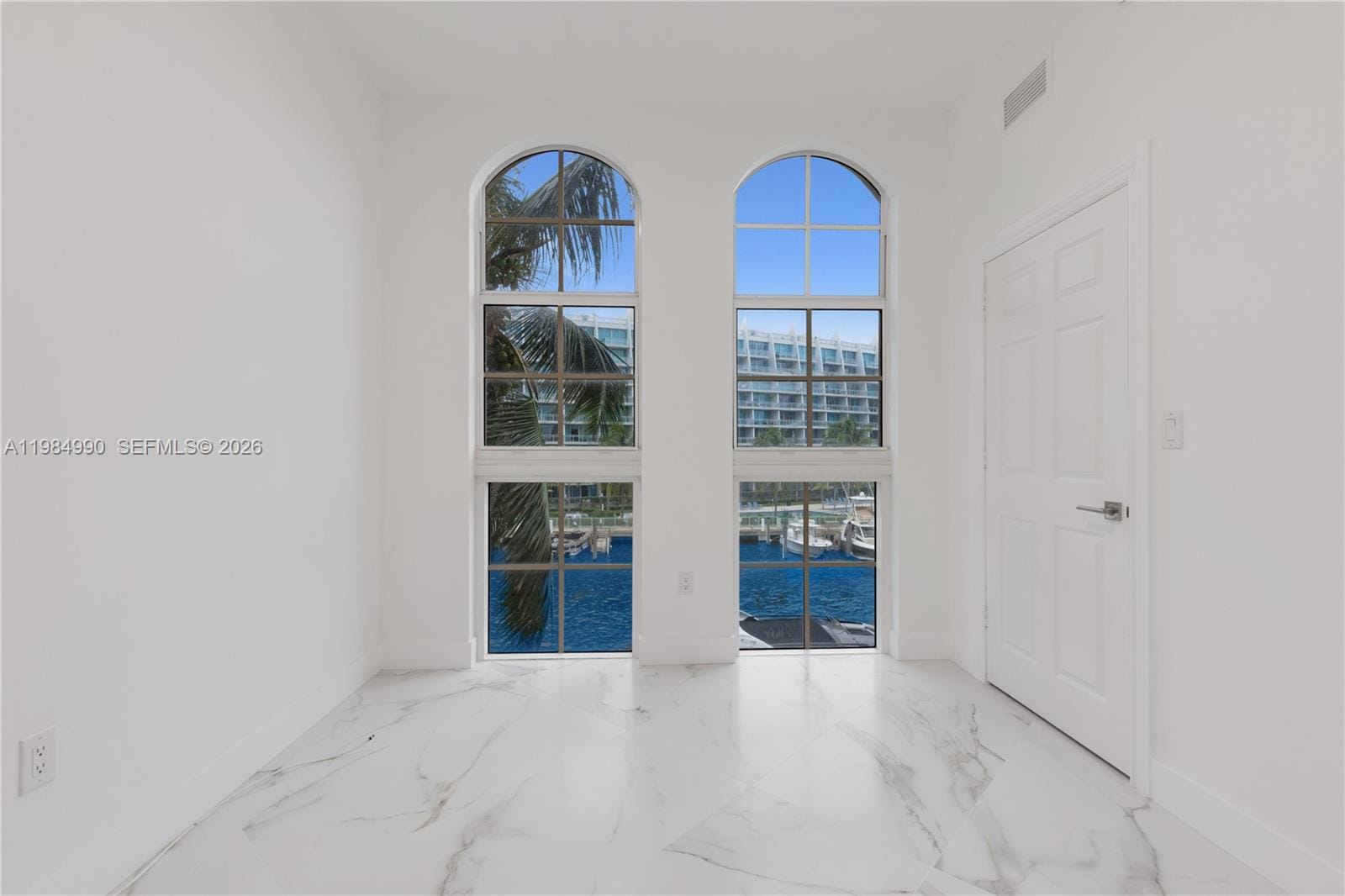 3001 NE 185th Street 317, Aventura, FL 33180 photo 16